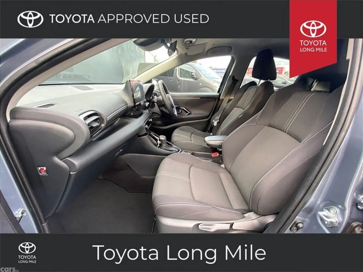 Toyota Yaris Hatchback, Petrol Hybrid, 2026, Grey