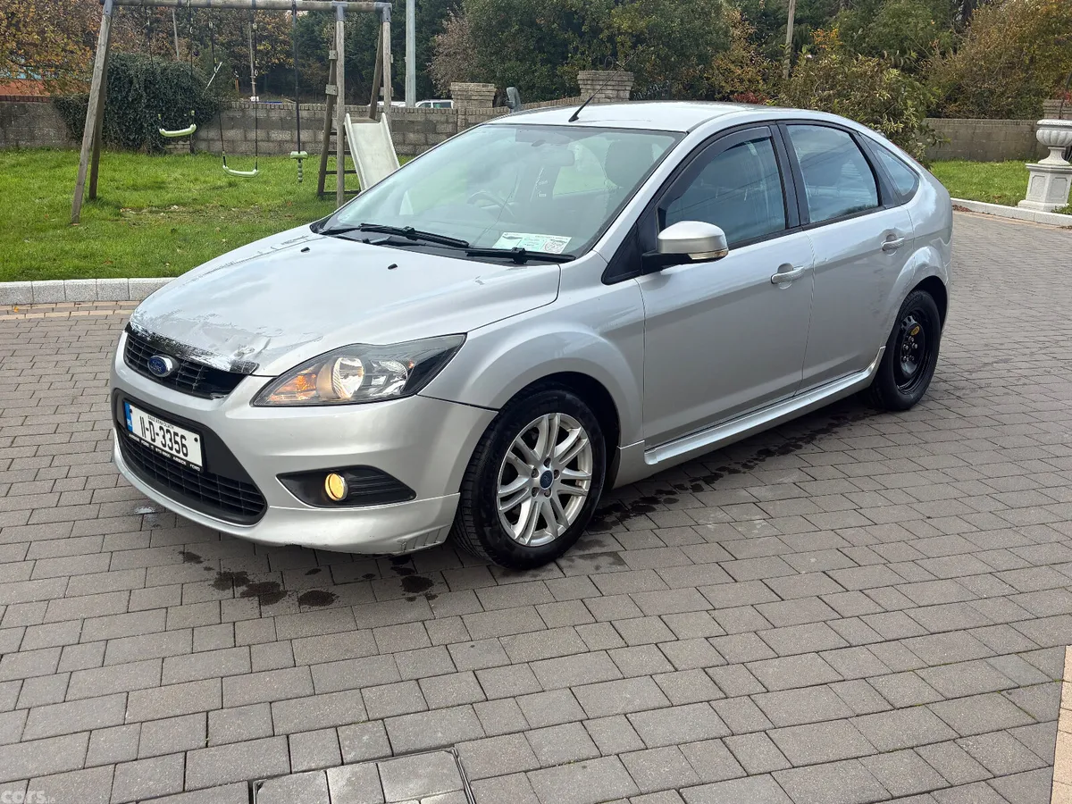 Ford Focus Hatchback, Diesel, 2011, Grey