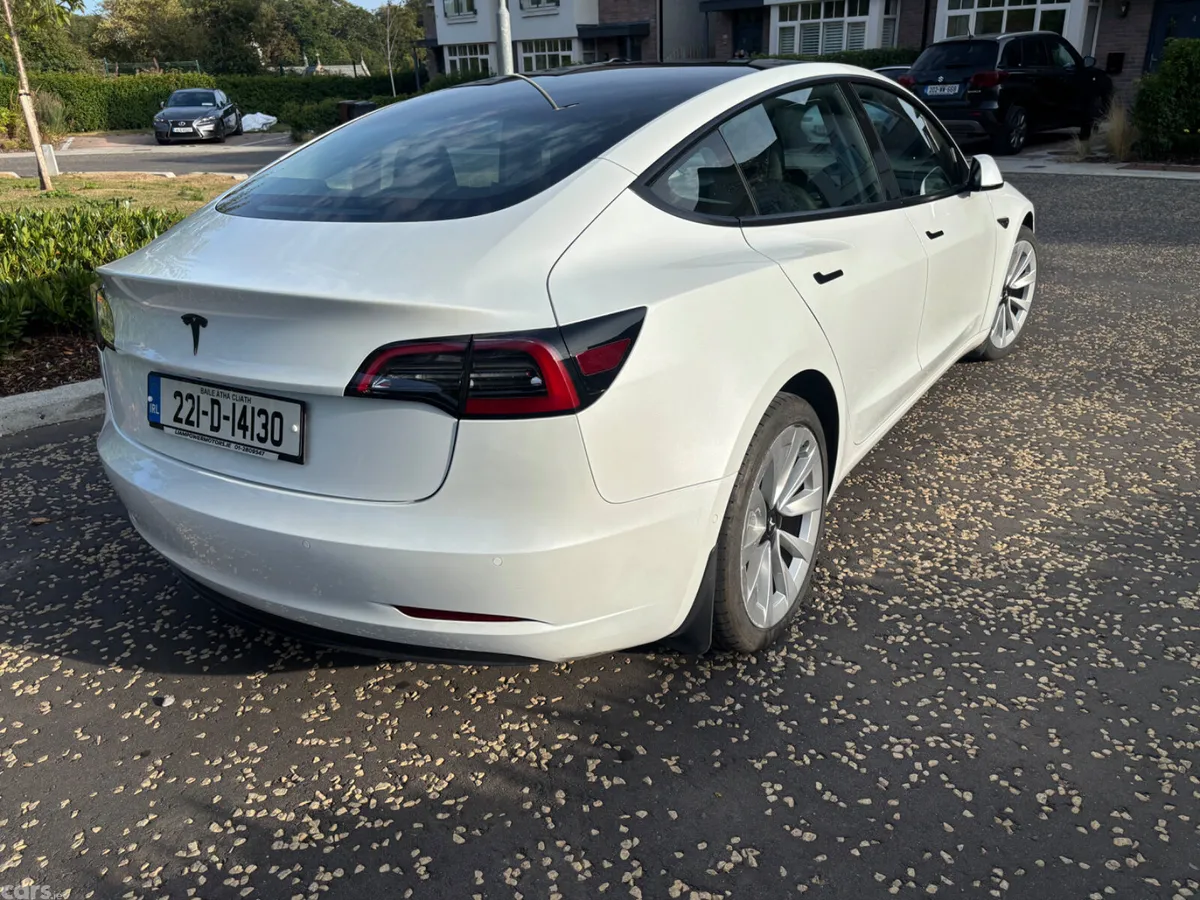 Tesla Model 3 Saloon, Electric, 2022, White