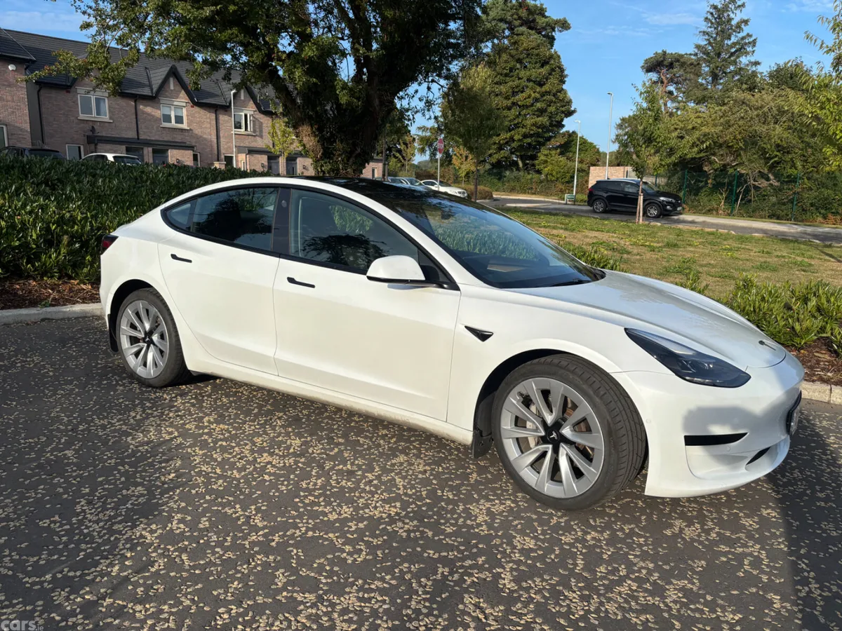 Tesla Model 3 Saloon, Electric, 2022, White