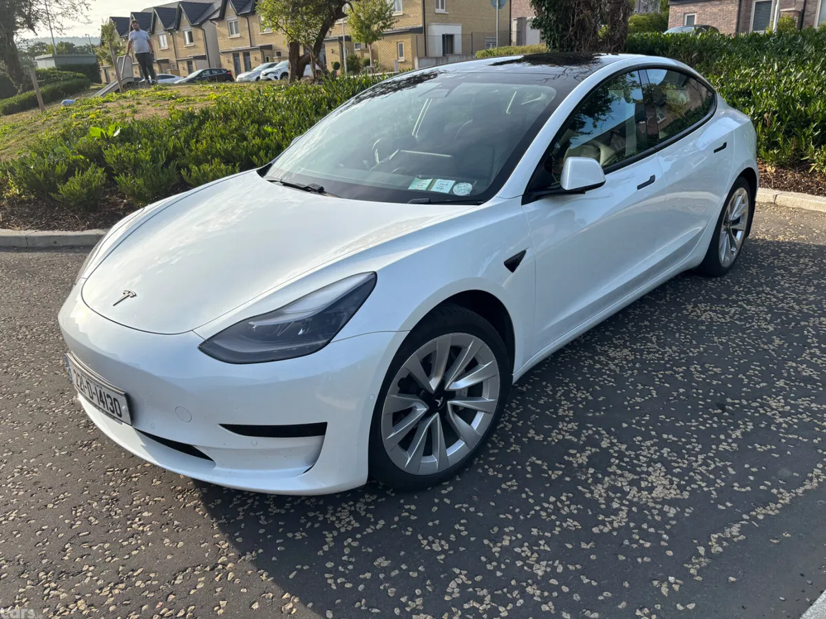 Tesla Model 3 Saloon, Electric, 2022, White