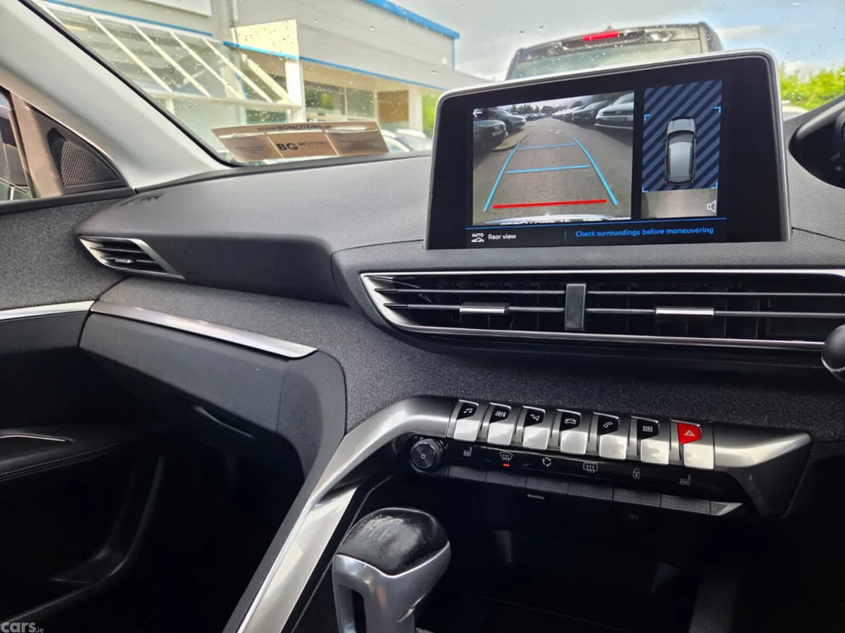 Peugeot 3008 MPV, Diesel, 2019, Black