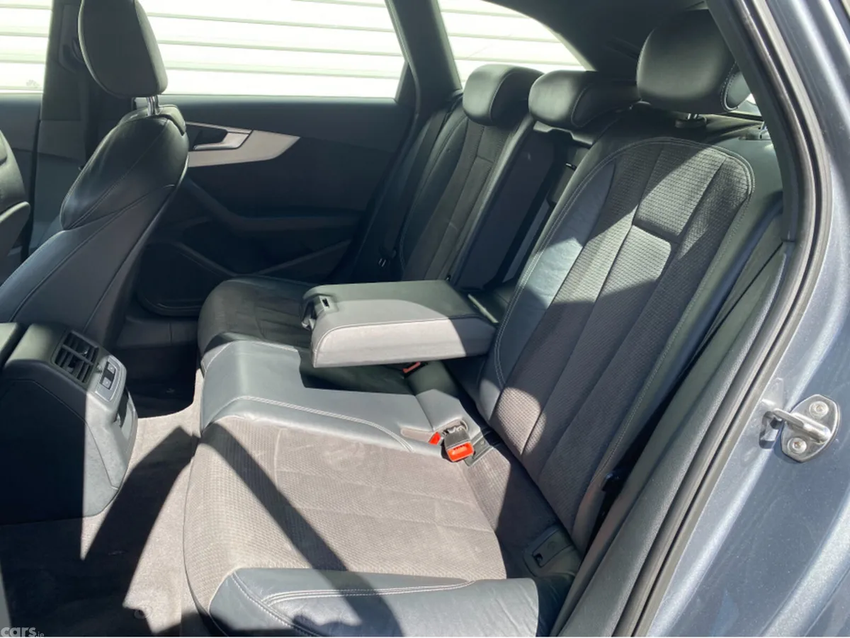Audi A4 Saloon, Diesel, 2019, Grey