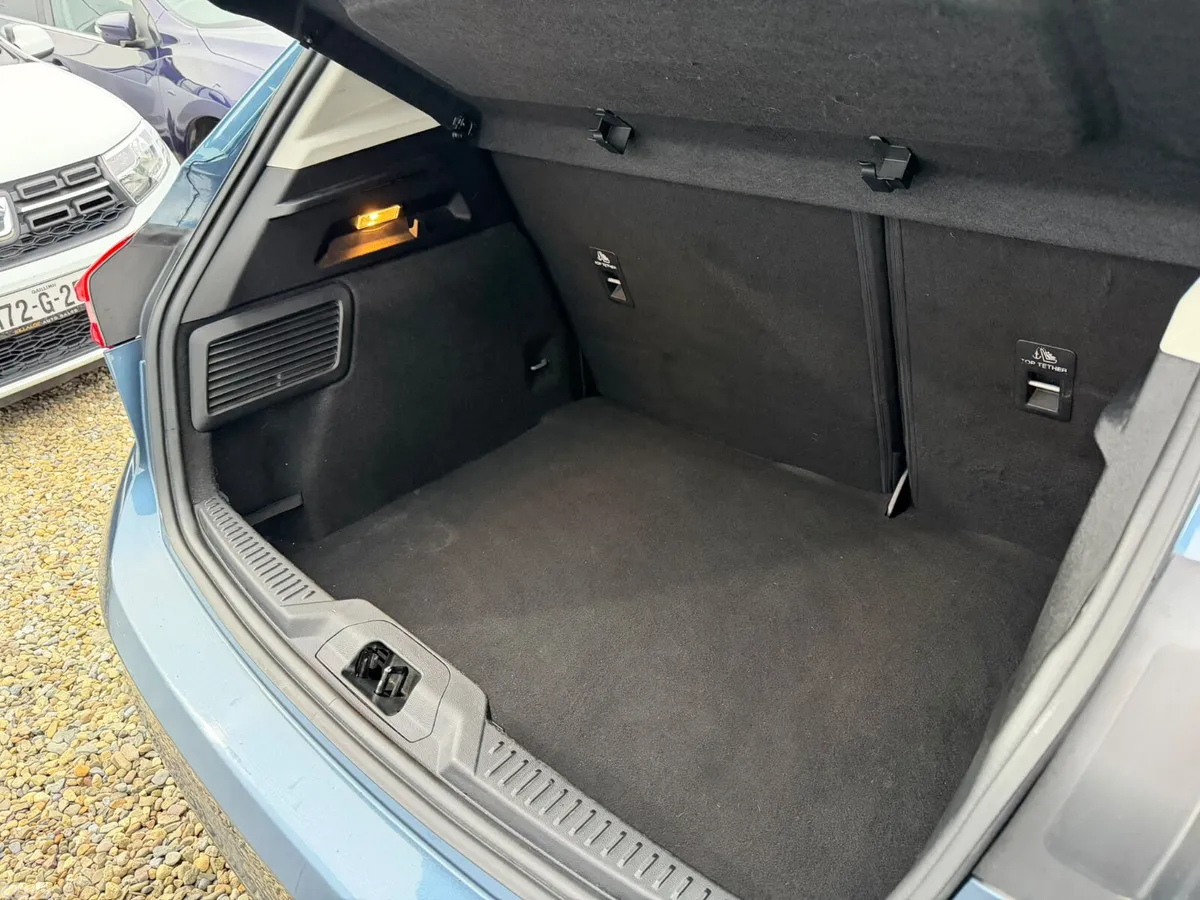 Ford Focus Hatchback, Diesel, 2019, Blue