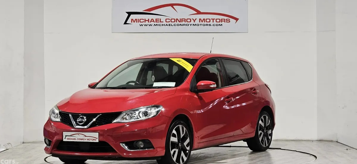Nissan Pulsar Hatchback, Diesel, 2016, Red