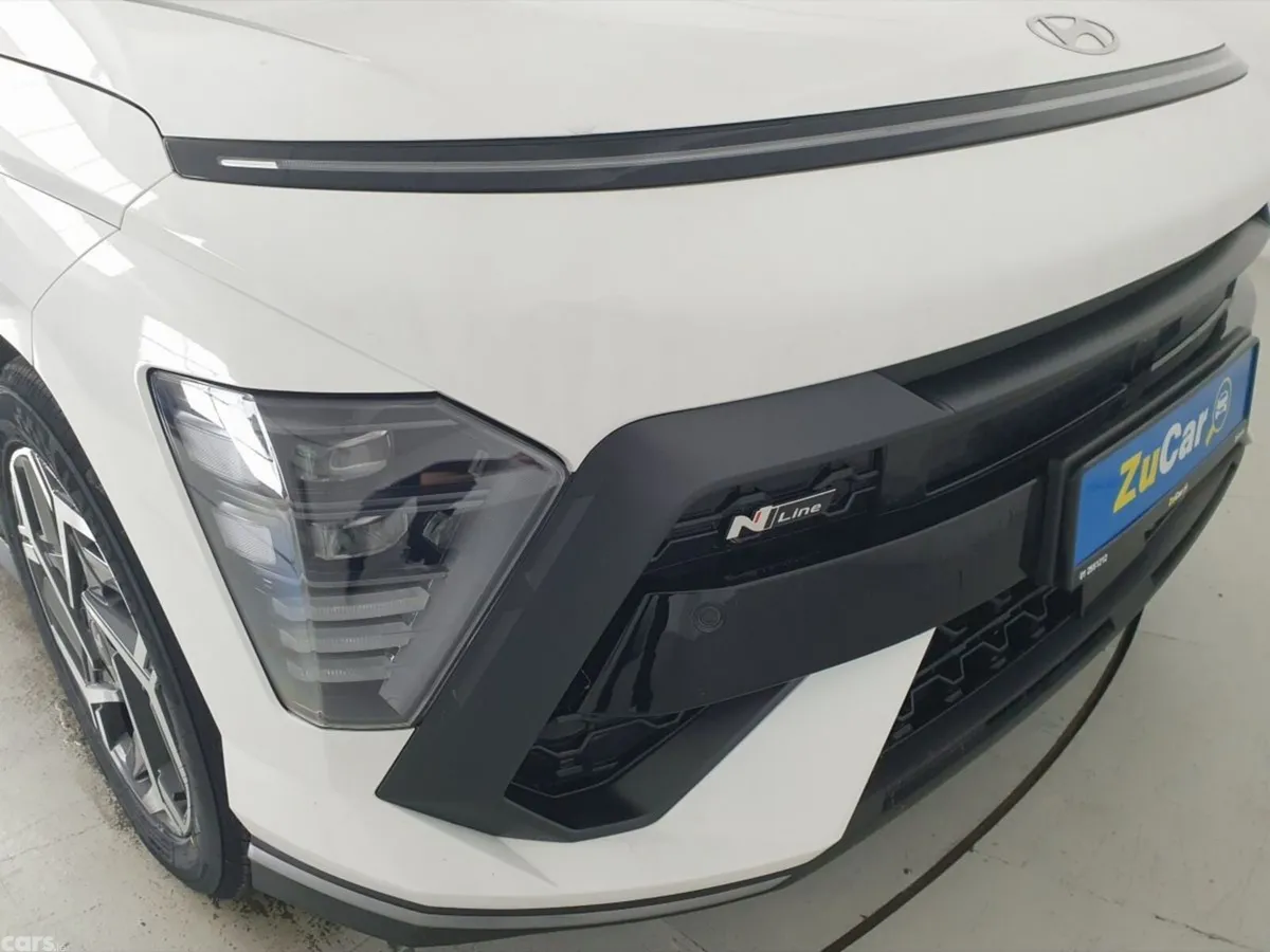 Hyundai KONA MPV, Petrol, 2025, White