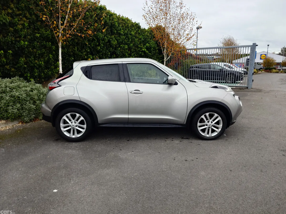 Nissan Juke SUV, Petrol, 2016, Silver