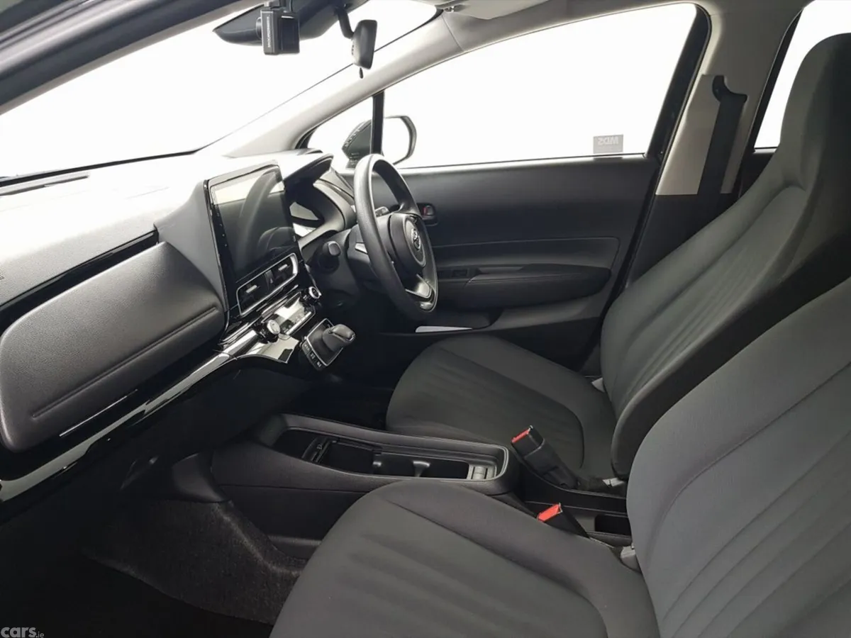 Toyota Aqua Hatchback, Petrol Hybrid, 2023, Black