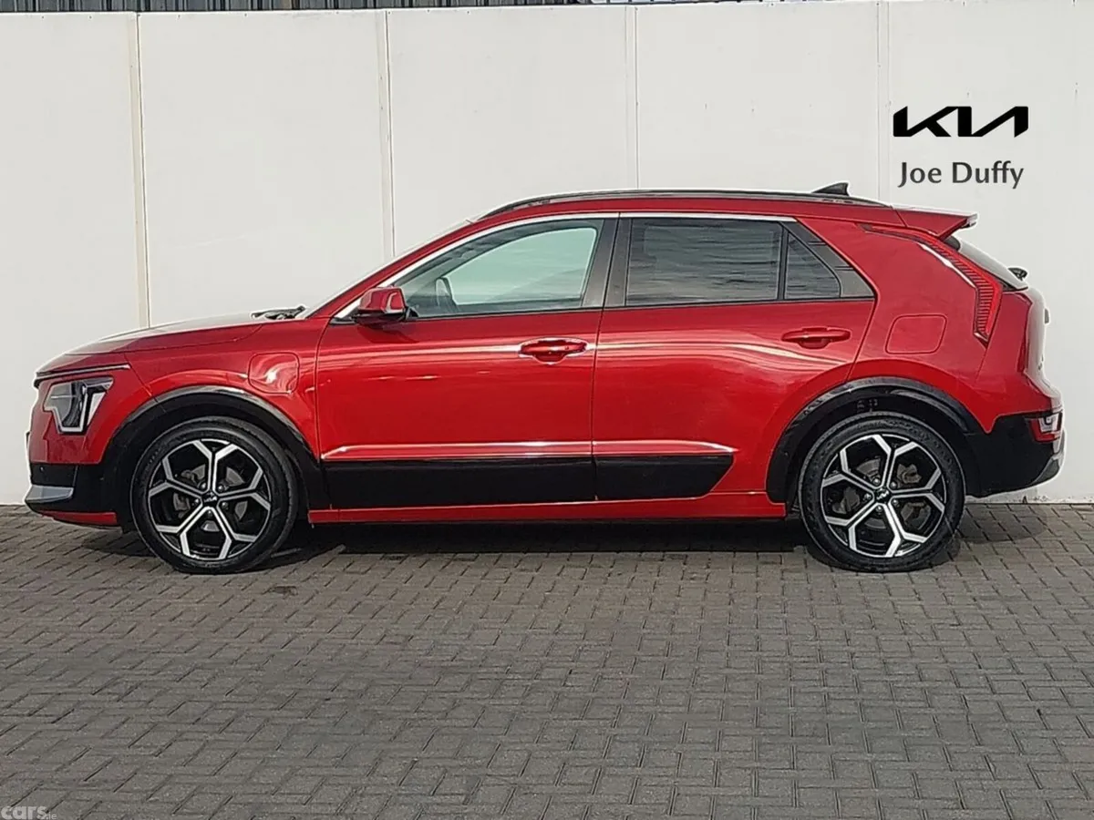 Kia Niro SUV, Petrol Plug-in Hybrid, 2023, Red