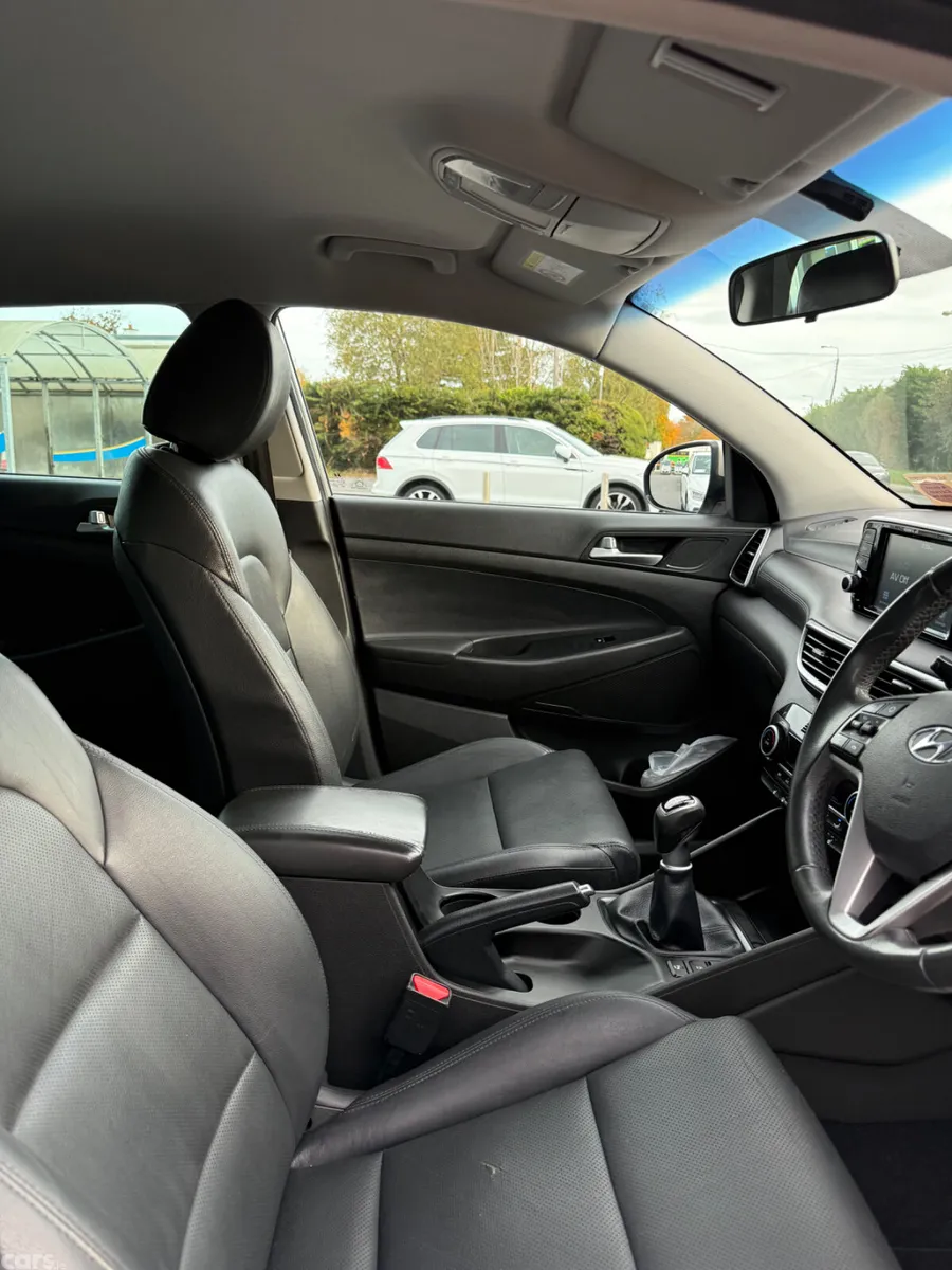 Hyundai Tucson SUV, Diesel, 2019, White