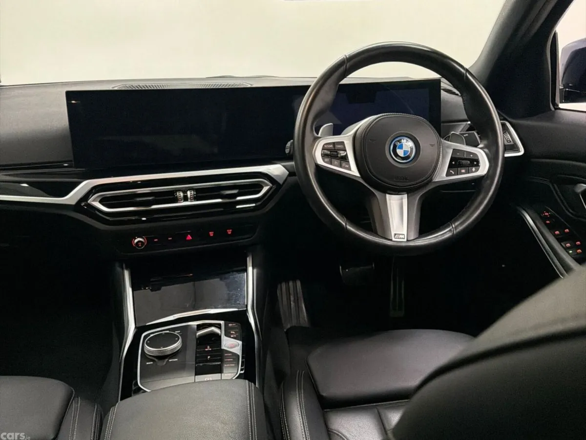 BMW 3-Series Saloon, Petrol Plug-in Hybrid, 2023, Blue