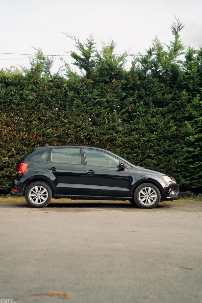 Volkswagen Polo Hatchback, Petrol, 2015, Black