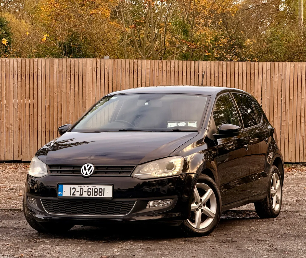 Volkswagen Polo Hatchback, Petrol, 2012, Black