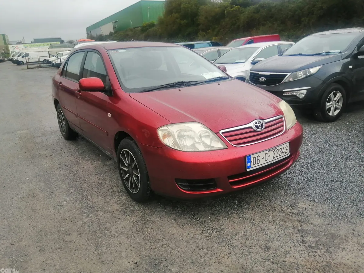 Toyota Corolla Saloon, Petrol, 2006, Red