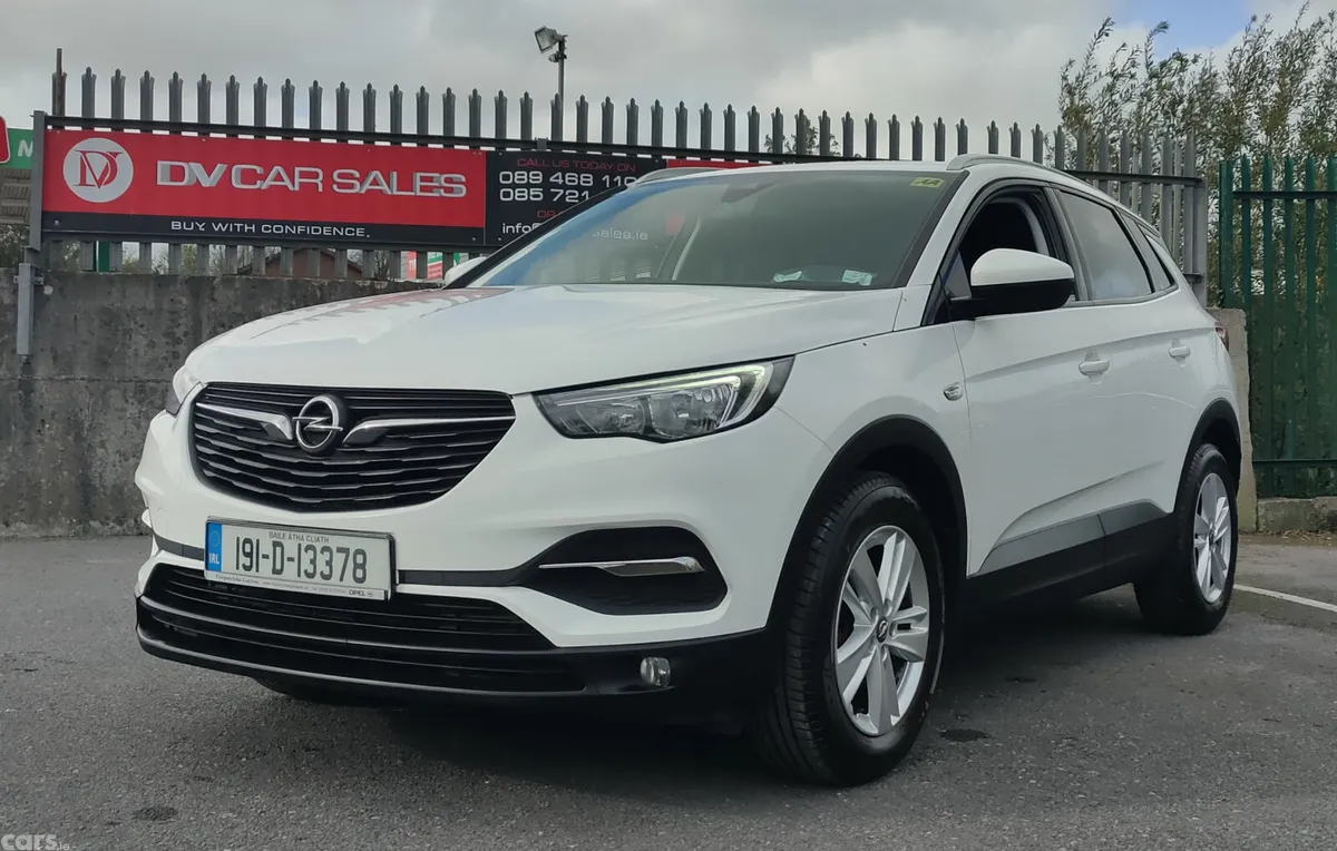 Opel Grandland X SUV, Diesel, 2019, White