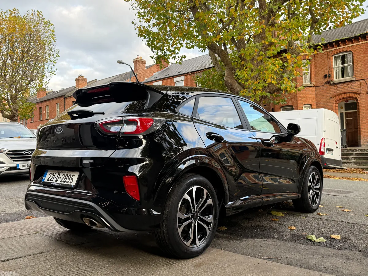 Ford Puma MPV, Petrol Hybrid, 2022, Black