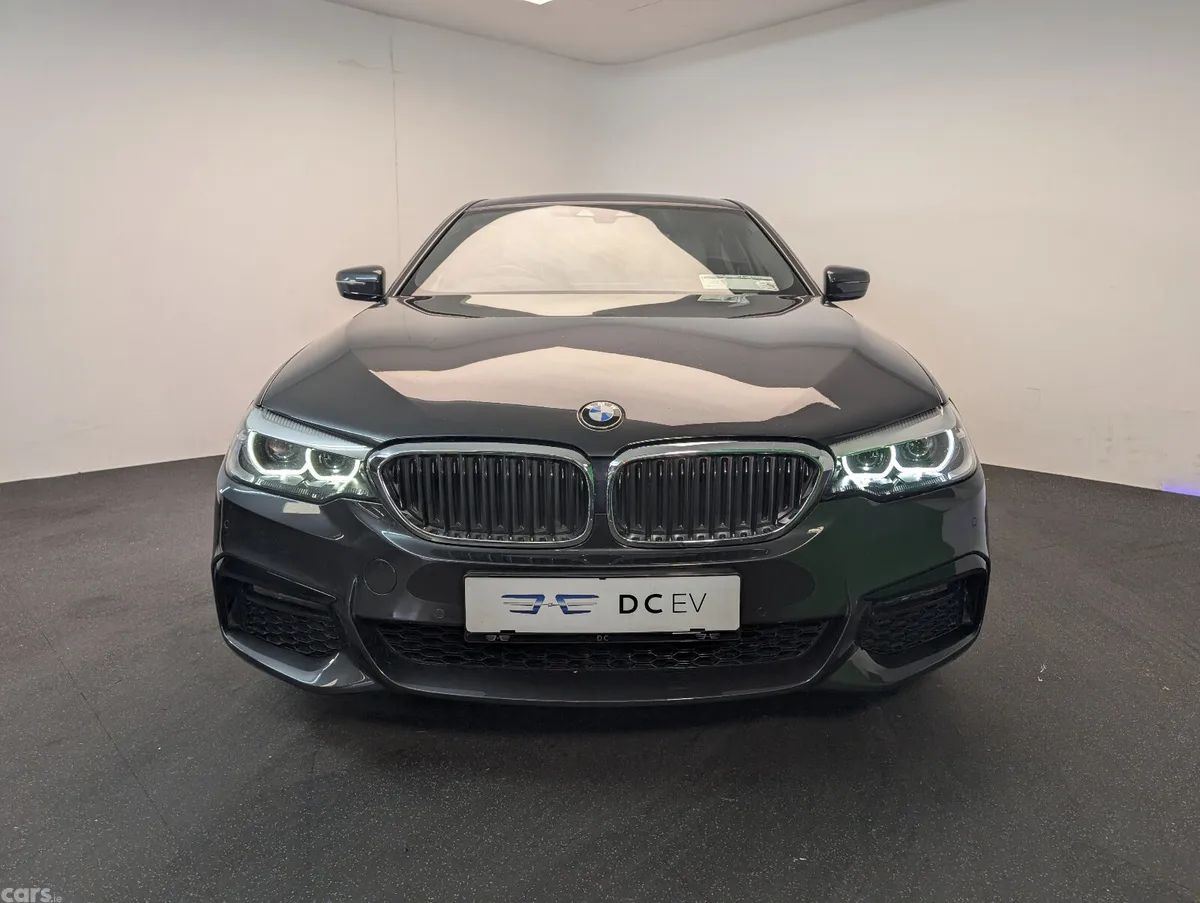 BMW 5-Series Saloon, Petrol Plug-in Hybrid, 2020, Grey