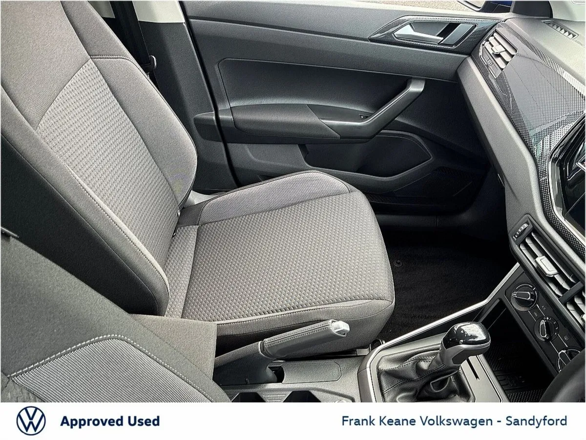 Volkswagen Polo Hatchback, Petrol, 2026, Blue