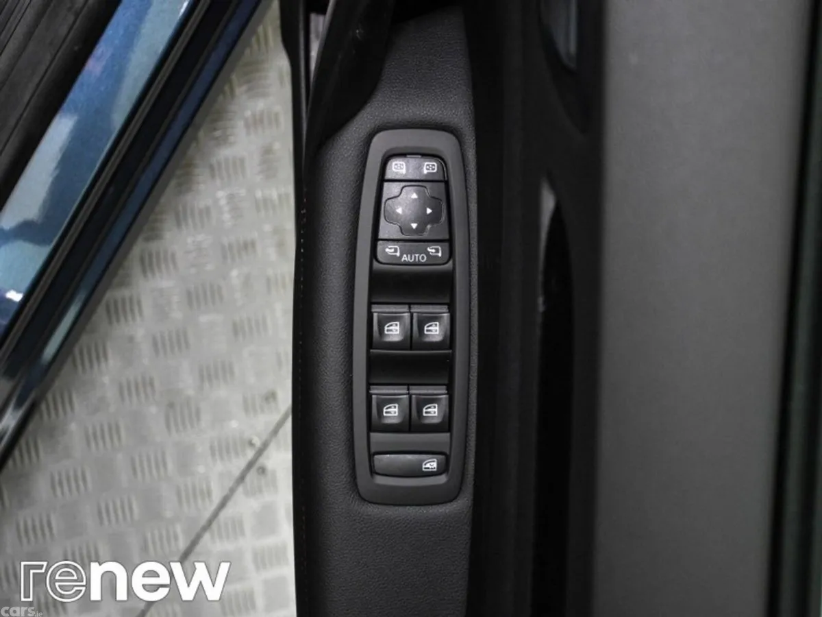 Renault Megane Estate, Petrol Plug-in Hybrid, 2021, Grey