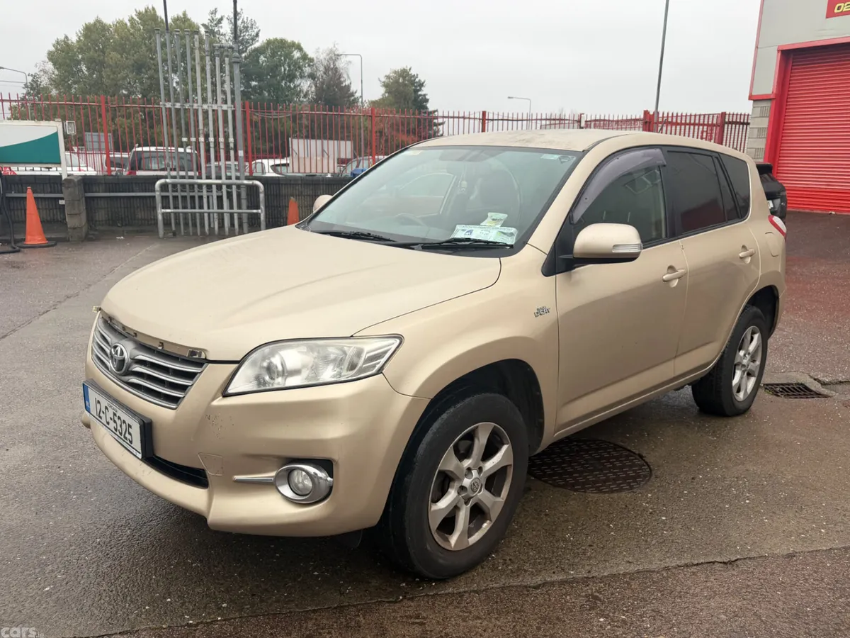 Toyota RAV4 SUV, Diesel, 2012, Beige