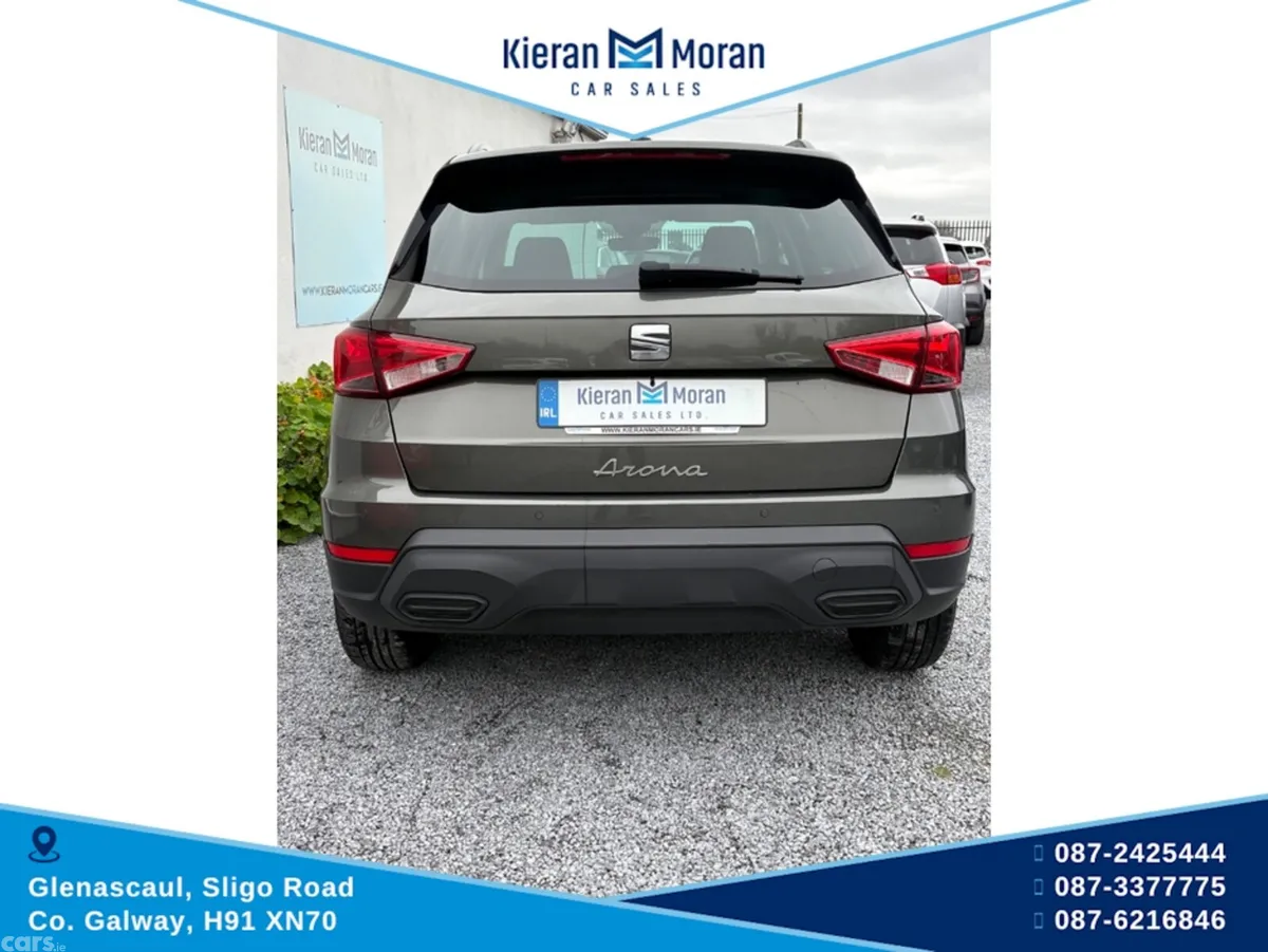 SEAT Arona Hatchback, Petrol, 2024, Green