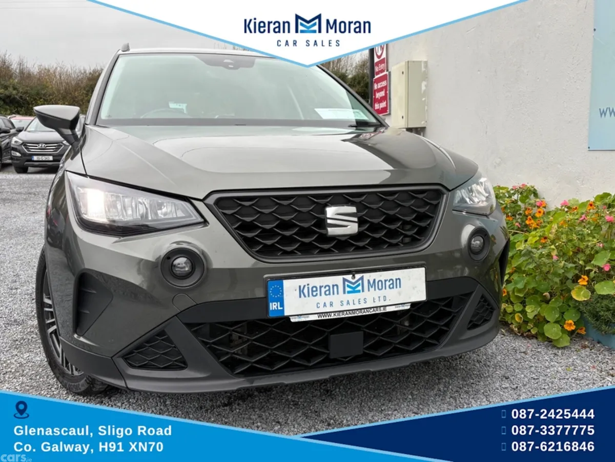 SEAT Arona Hatchback, Petrol, 2024, Green
