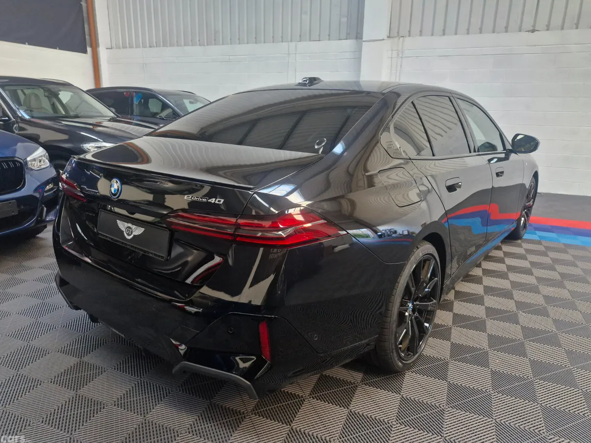 BMW i5 Saloon, Electric, 2023, Black