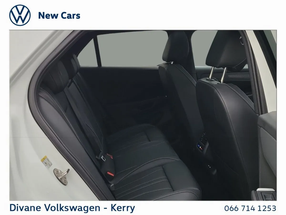 Volkswagen T-Roc Hatchback, Petrol Hybrid, 2027, White