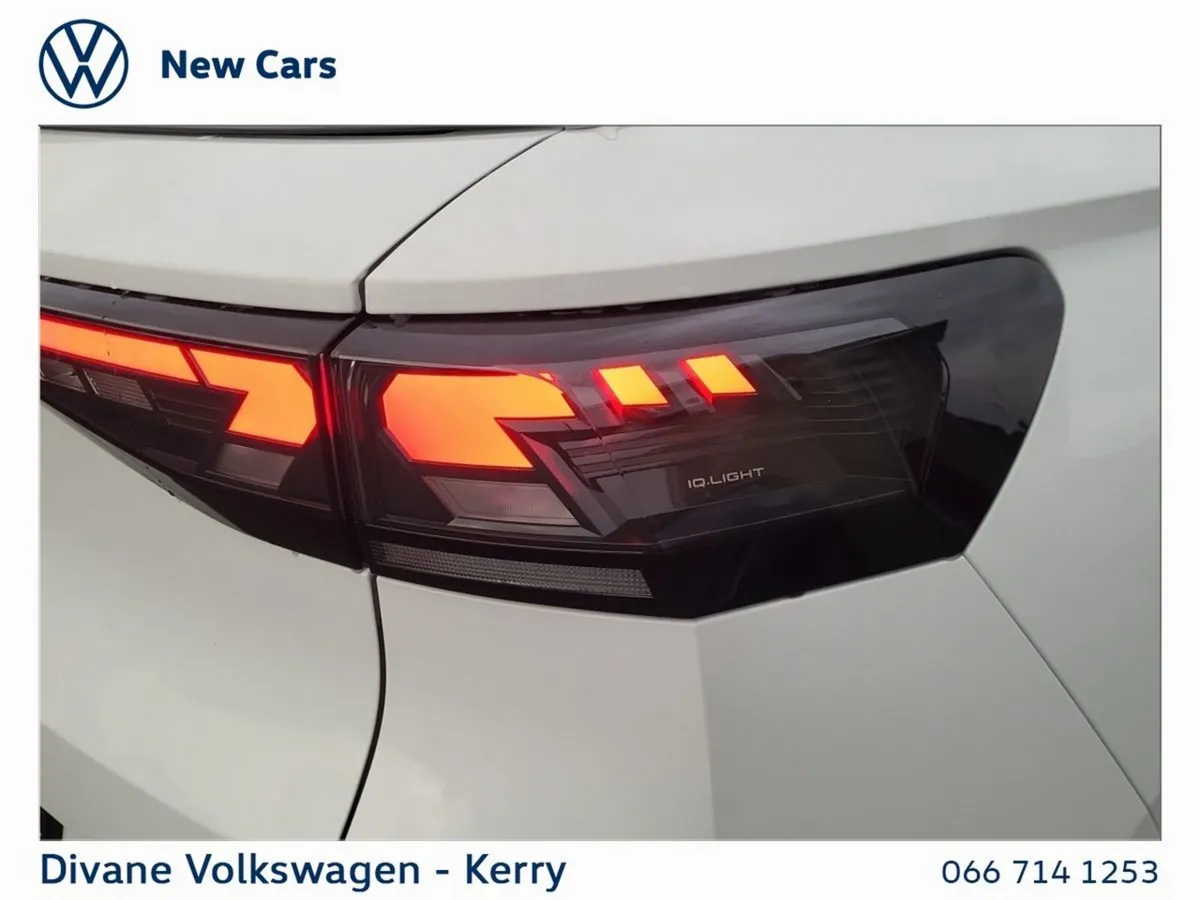 Volkswagen T-Roc Hatchback, Petrol Hybrid, 2027, White