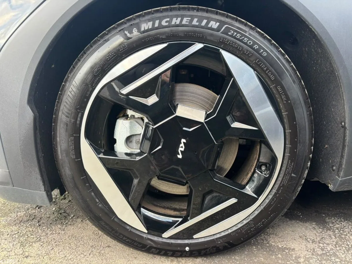 Kia EV4 Hatchback, Electric, 2027, Grey