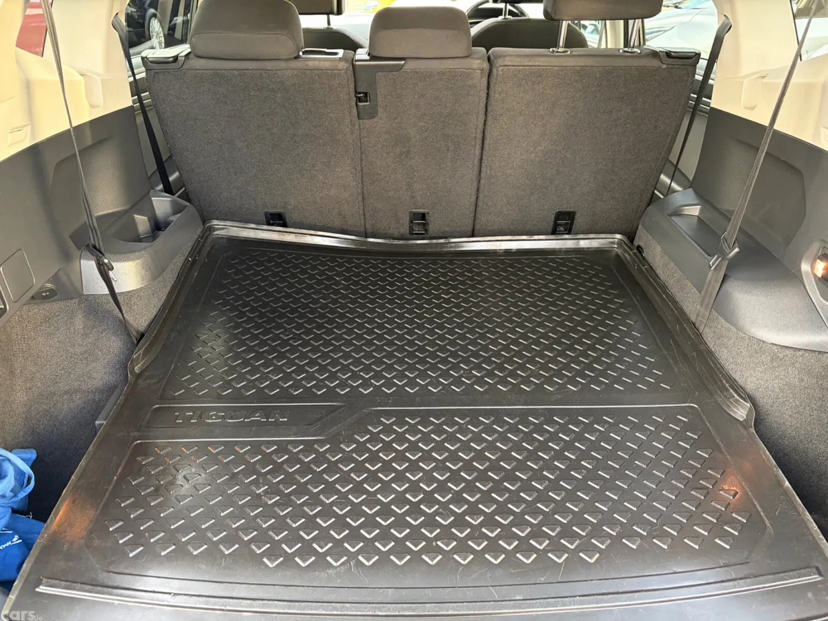 Volkswagen Tiguan Allspace SUV, Diesel, 2018, White