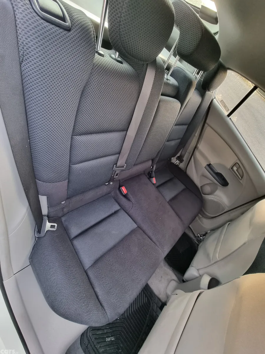 Honda Insight Hatchback, Petrol Hybrid, 2010, White
