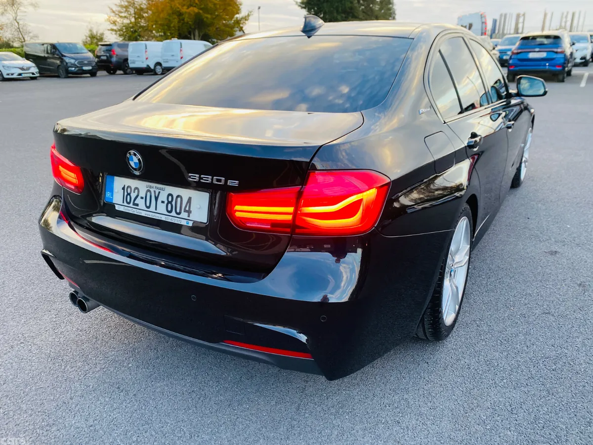 BMW 3-Series Saloon, Petrol Plug-in Hybrid, 2018, Black