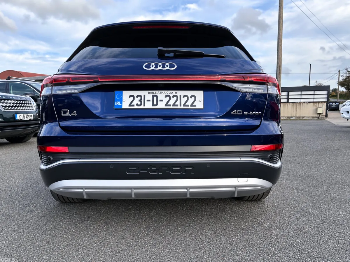 Audi e-tron SUV, Electric, 2023, Blue