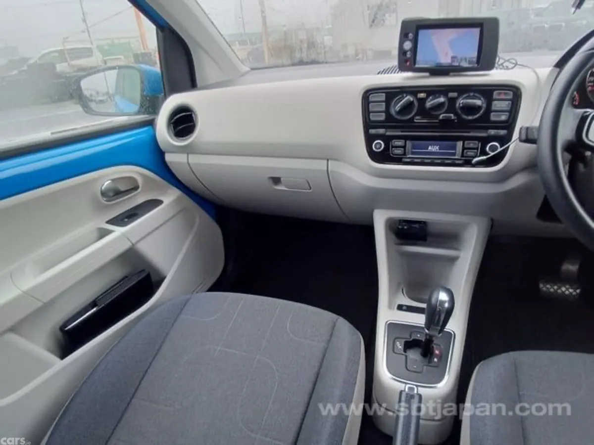 Volkswagen up! Hatchback, Petrol, 2015, Blue