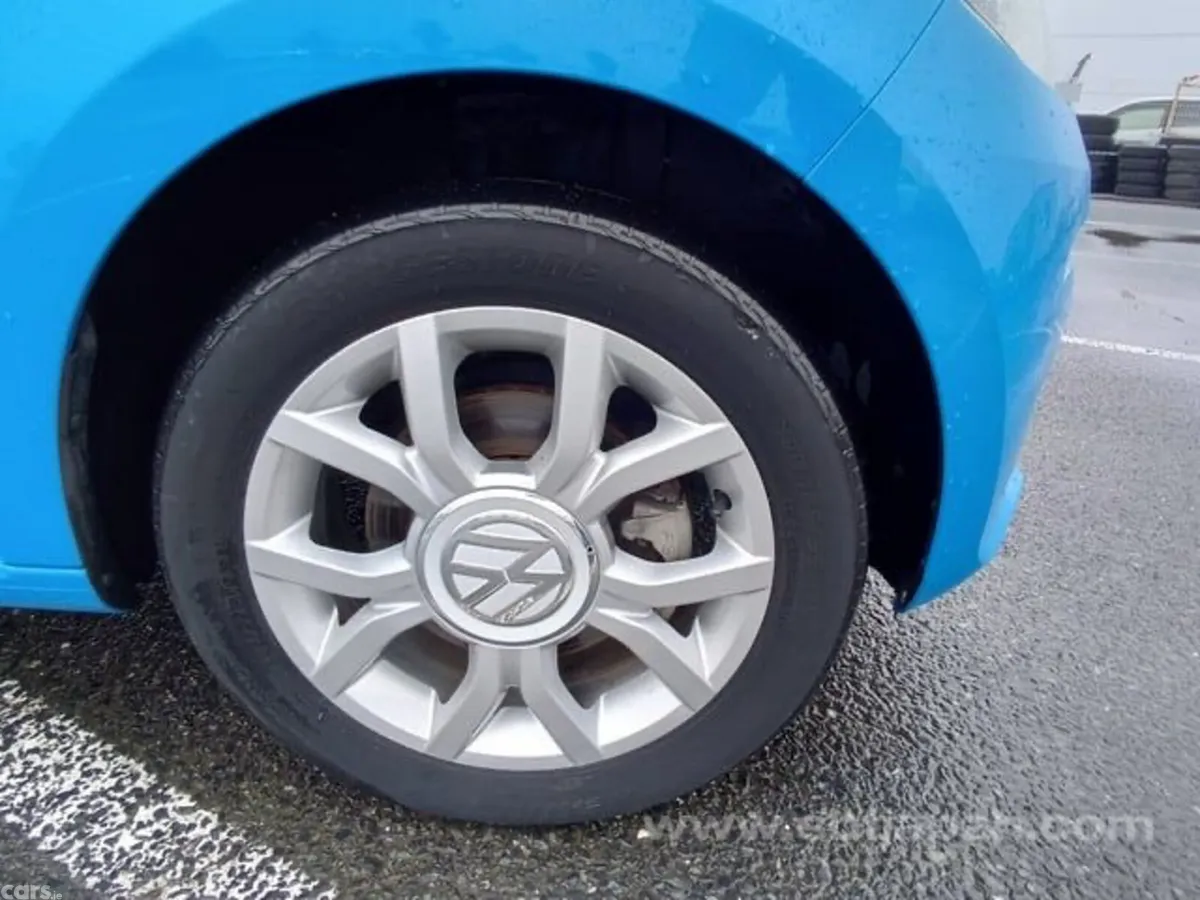 Volkswagen up! Hatchback, Petrol, 2015, Blue