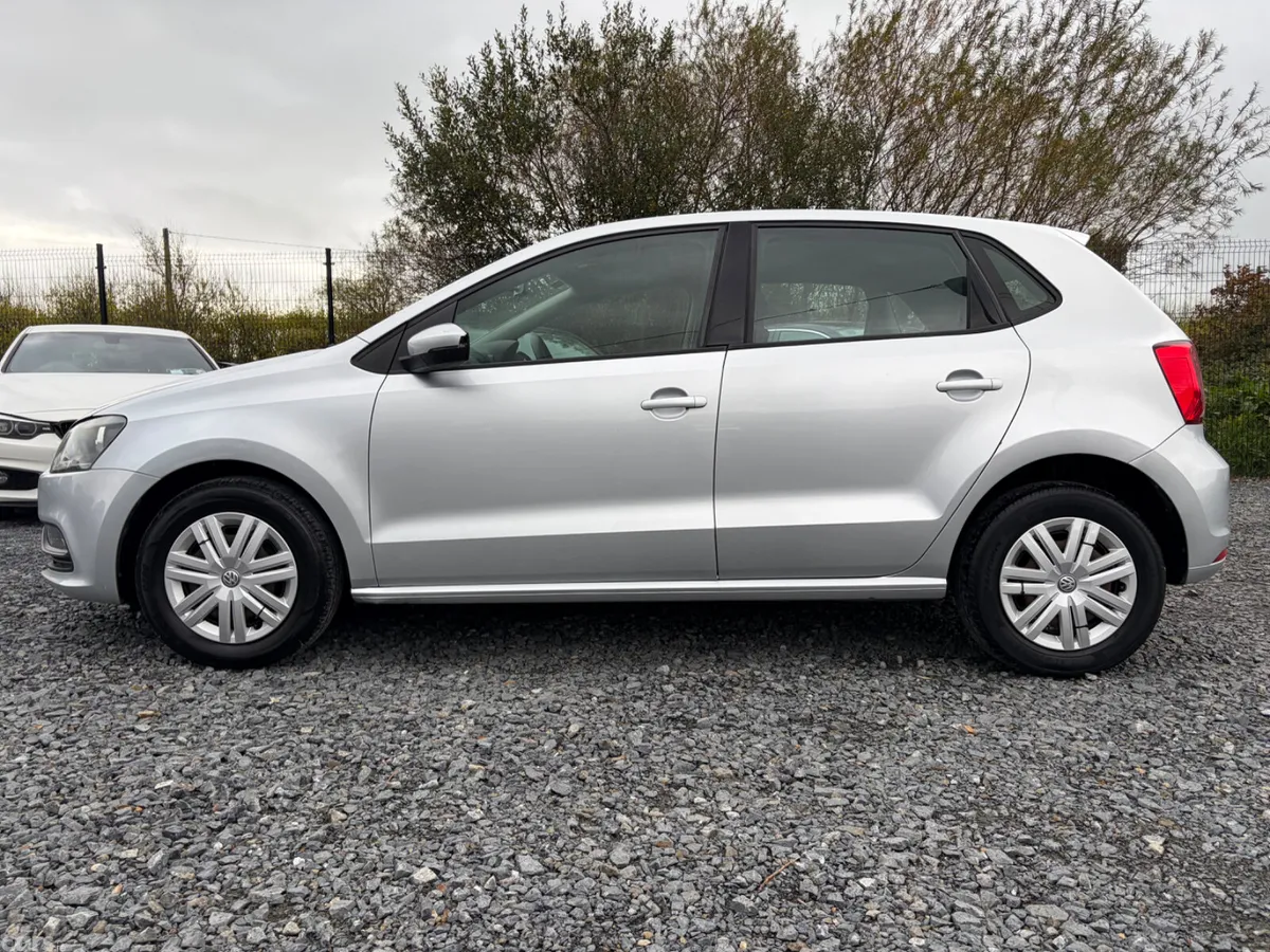 Volkswagen Polo Hatchback, Petrol, 2015, Silver