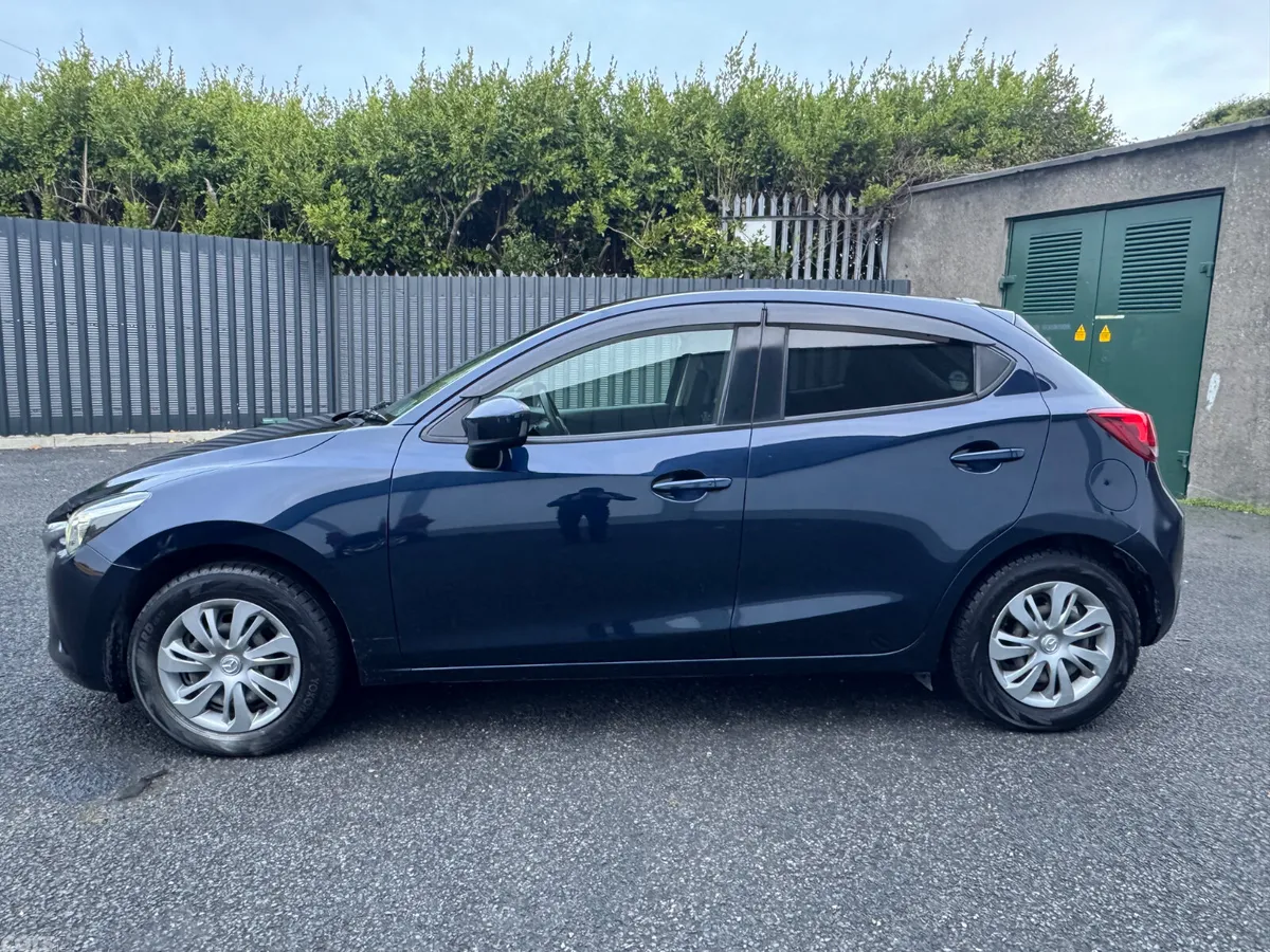 Mazda Demio Hatchback, Petrol, 2016, Blue