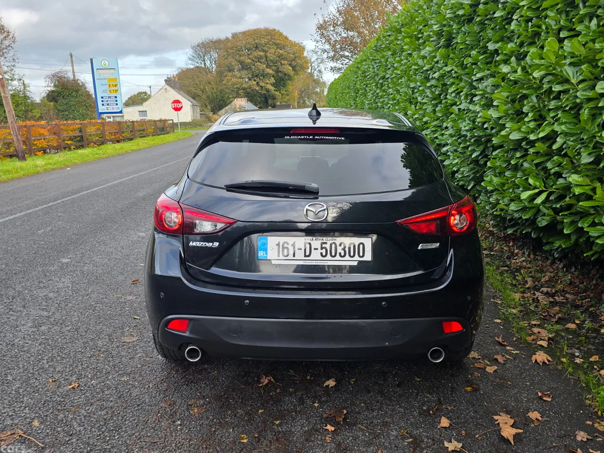 Mazda Mazda3 Hatchback, Diesel, 2016, Black