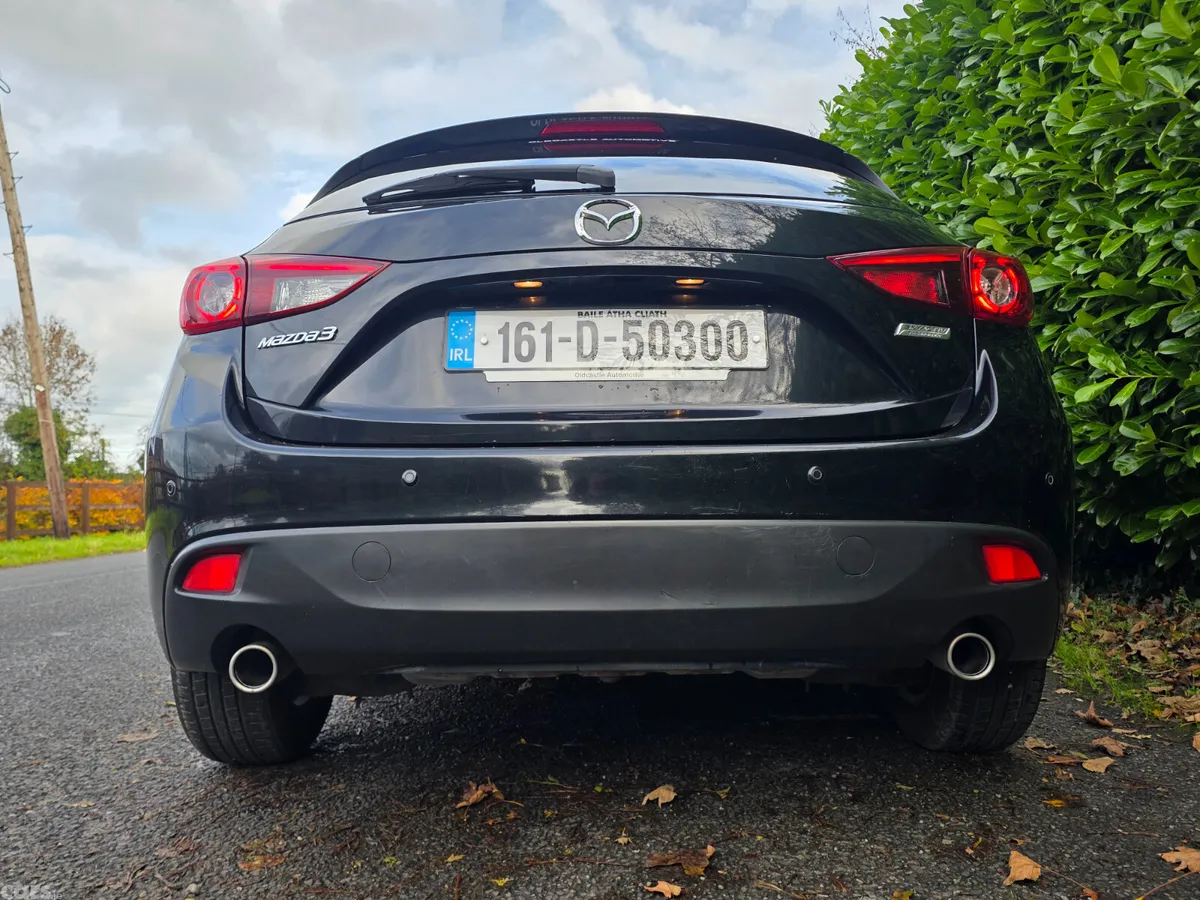 Mazda Mazda3 Hatchback, Diesel, 2016, Black