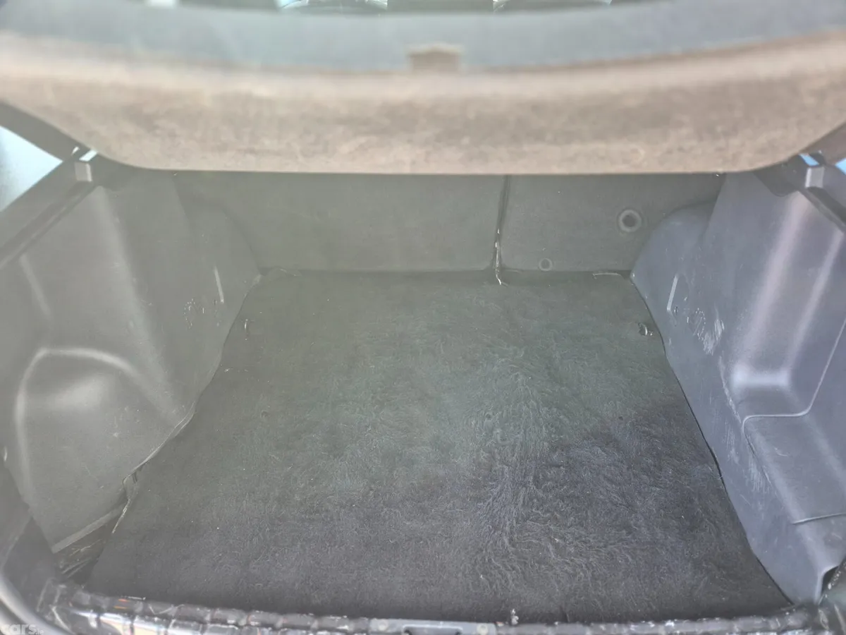 Dacia Duster SUV, Diesel, 2018, Black