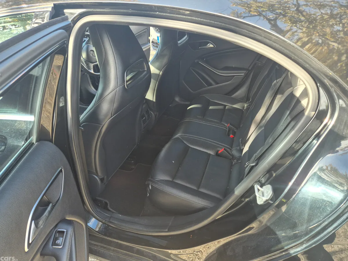 Mercedes-Benz A-Class Hatchback, Petrol, 2013, Black