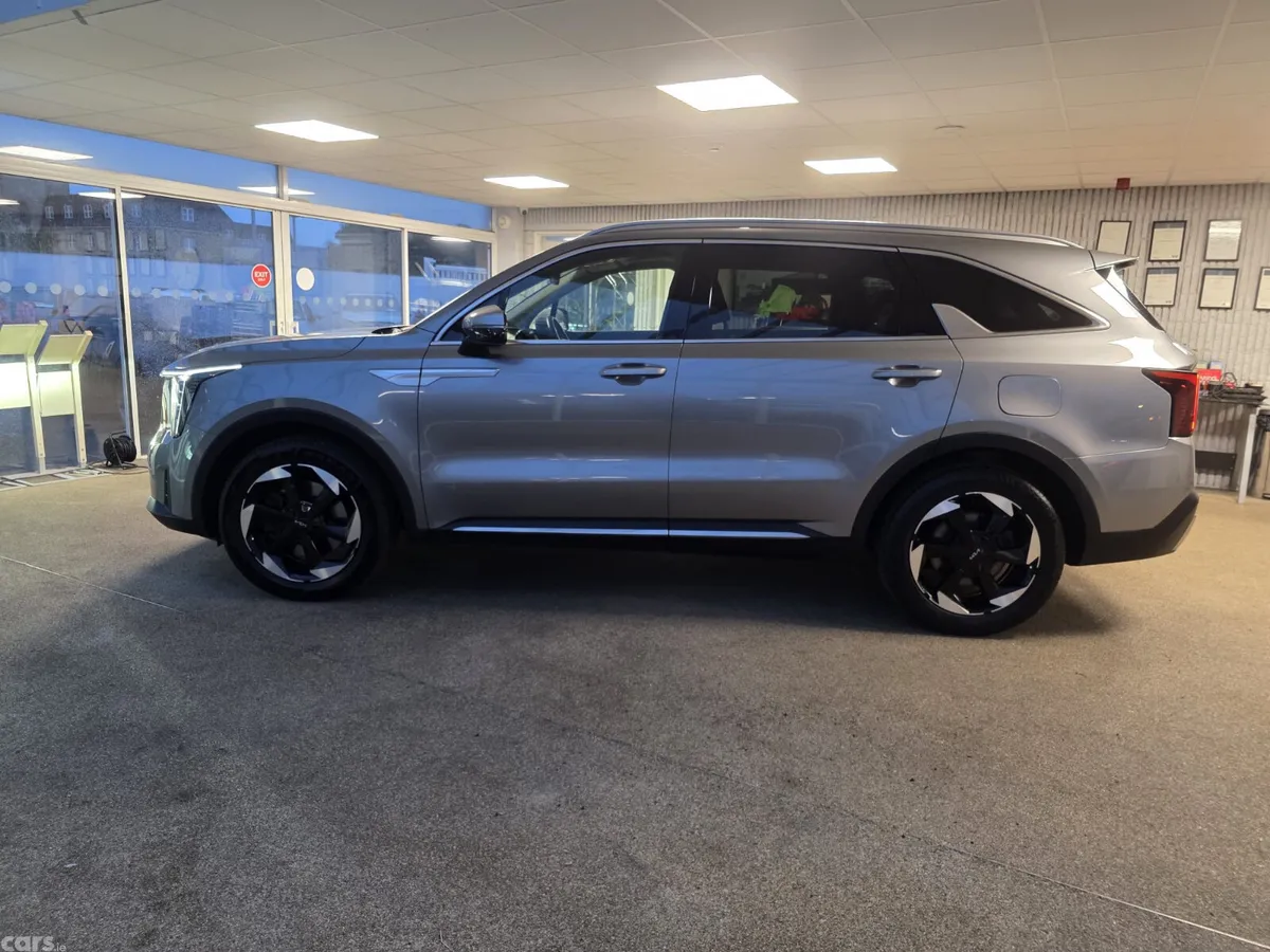 Kia Sorento SUV, Diesel, 2024, Grey