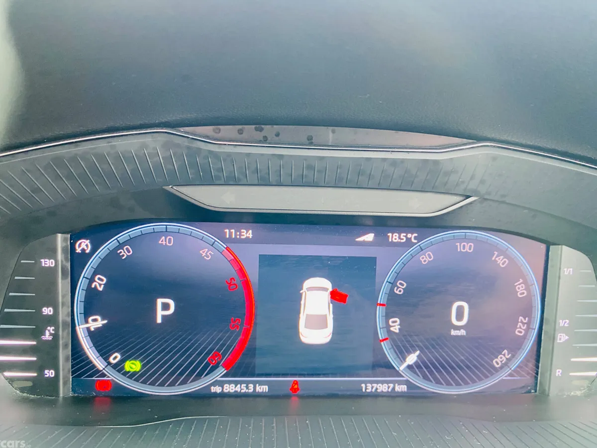 Skoda Superb Saloon, Diesel, 2022, Grey