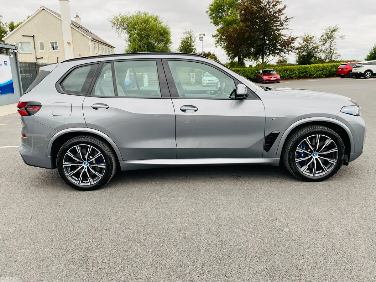 BMW X5 SUV, Petrol Plug-in Hybrid, 2025, Grey