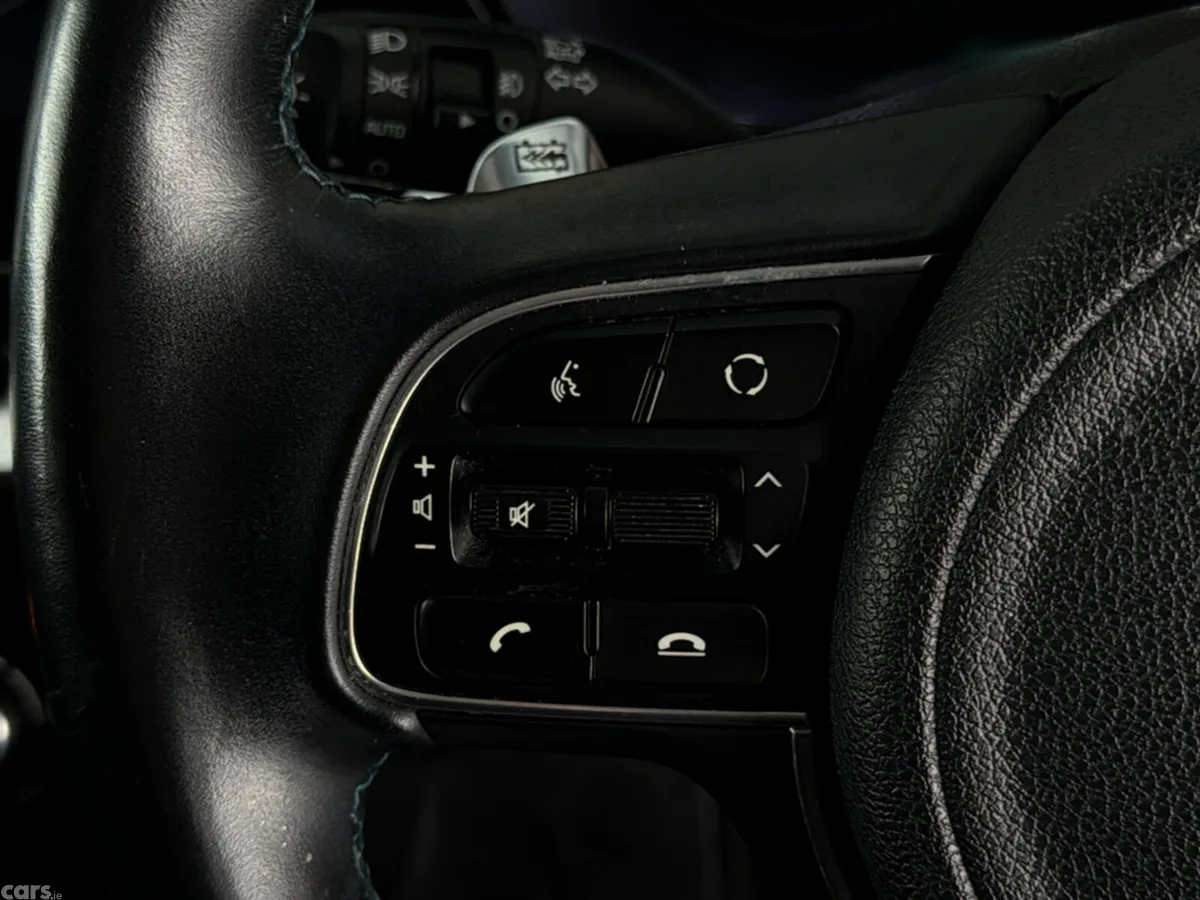 Kia Niro Hatchback, Electric, 2021, Blue