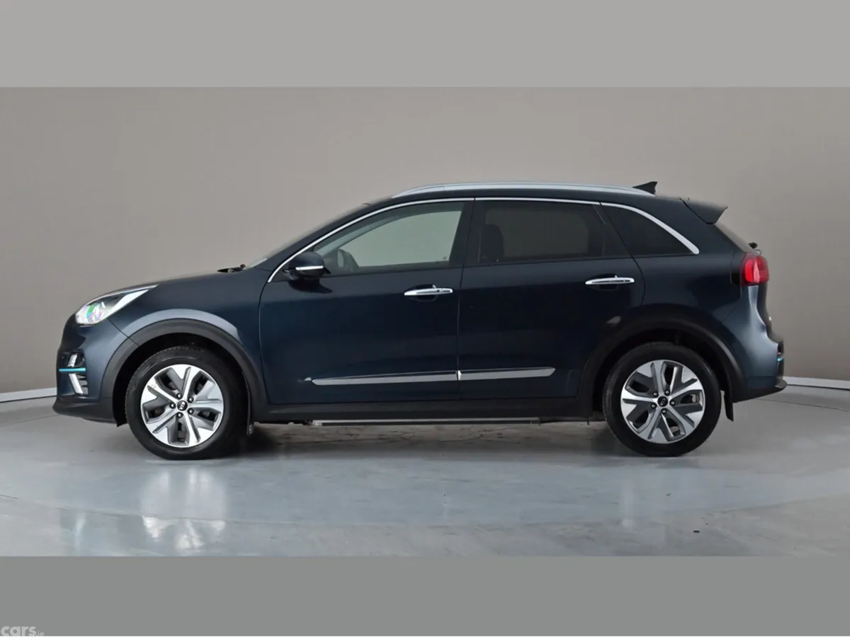 Kia Niro Hatchback, Electric, 2021, Blue