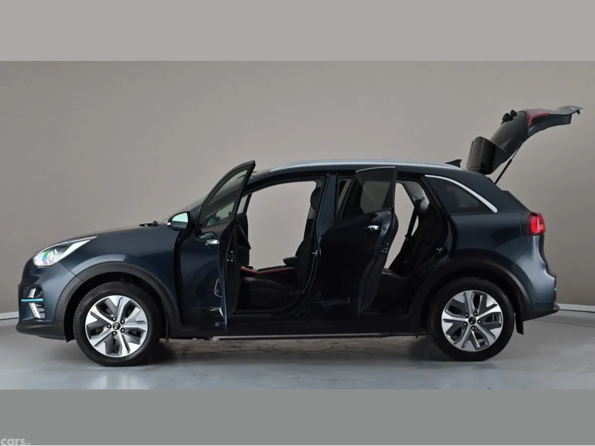 Kia Niro Hatchback, Electric, 2021, Blue