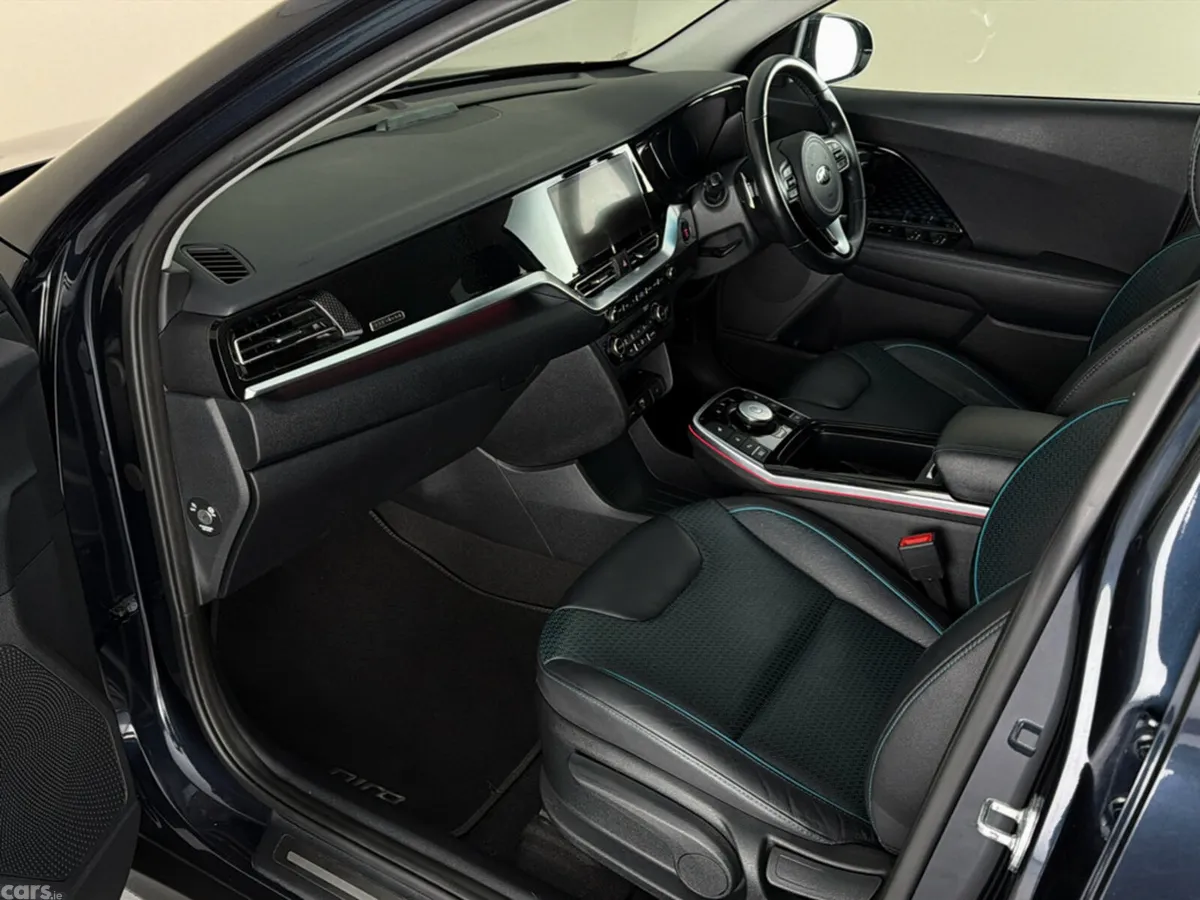 Kia Niro Hatchback, Electric, 2021, Blue