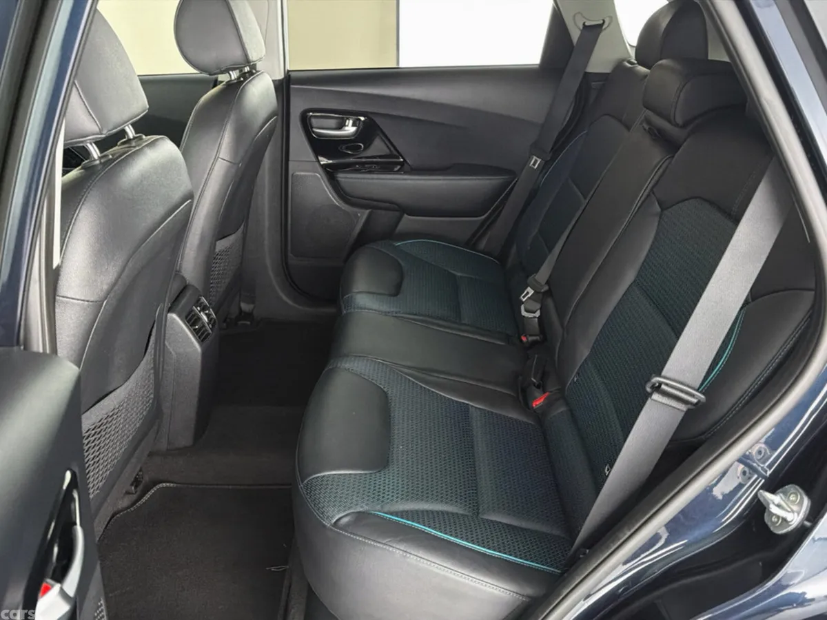 Kia Niro Hatchback, Electric, 2021, Blue